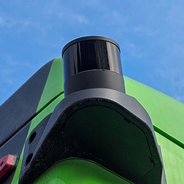 버스 루프에 설치된 회전형 라이다 센서